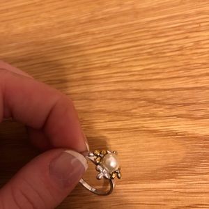 Pearl Ring (not a real pearl)